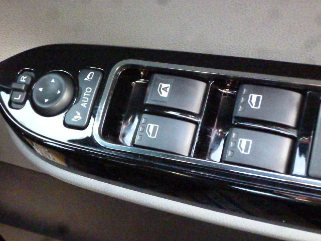 DAIHATSU TANTO CUSTOM 2019