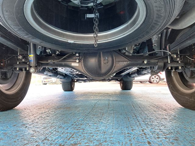 TOYOTA HILUX 4WD 2023