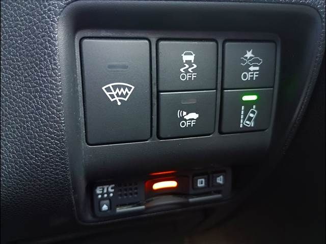 HONDA GRACE HYBRID 4WD 2020