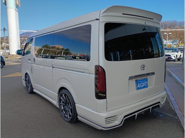 TOYOTA HIACE wagon 4WD 2012