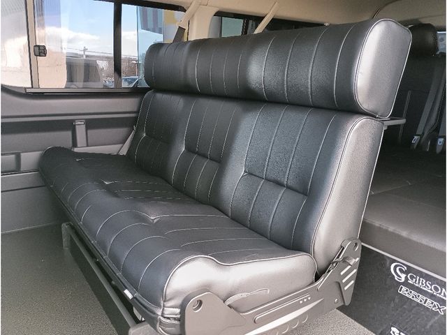 TOYOTA HIACE wagon 4WD 2012