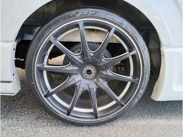 TOYOTA HIACE wagon 4WD 2012