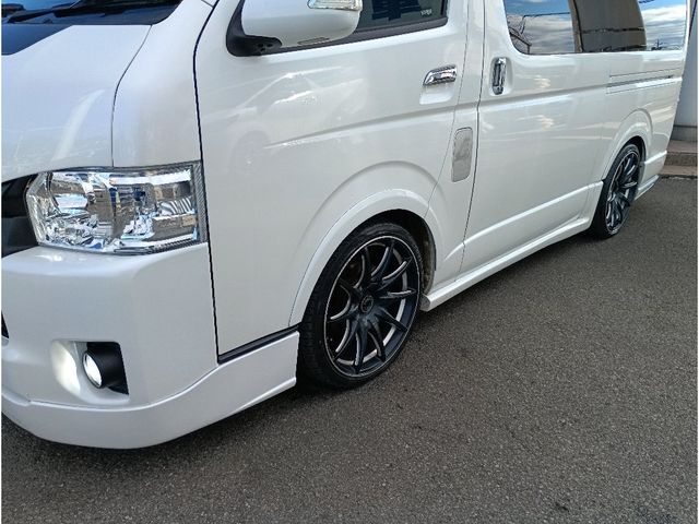 TOYOTA HIACE wagon 4WD 2012