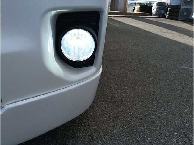 TOYOTA HIACE wagon 4WD 2012