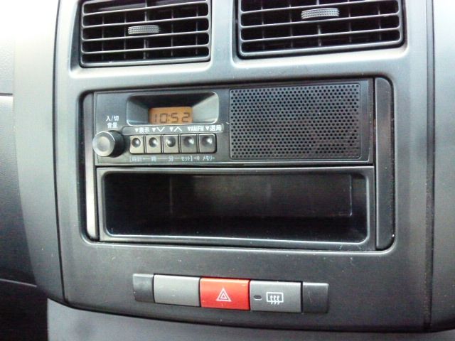 DAIHATSU MIRA van 2013