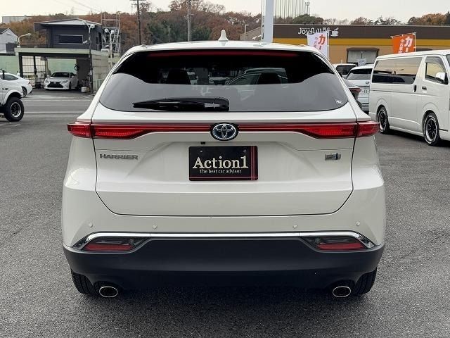 TOYOTA HARRIER HYBRID 2021