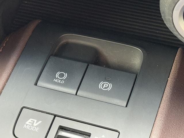 TOYOTA HARRIER HYBRID 2021