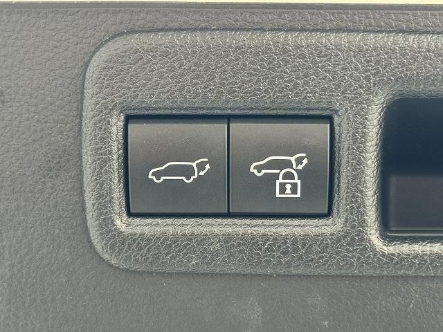 TOYOTA HARRIER HYBRID 2021