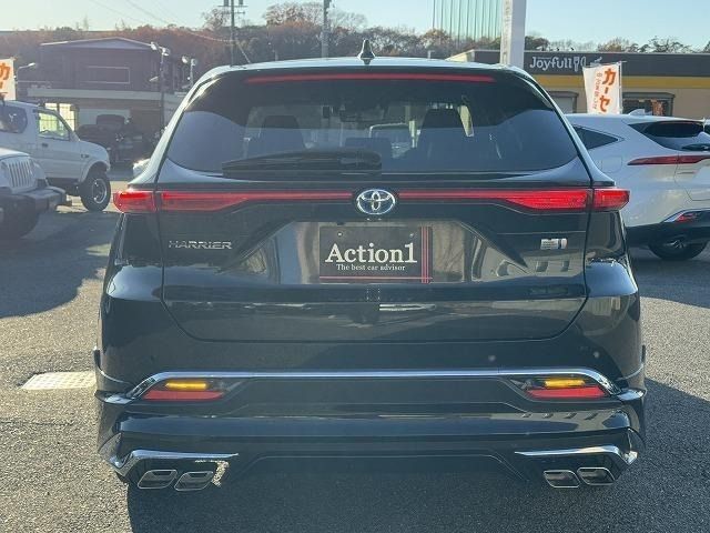 TOYOTA HARRIER HYBRID 2020