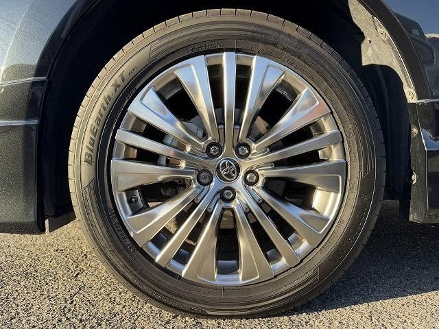 TOYOTA HARRIER HYBRID 2020