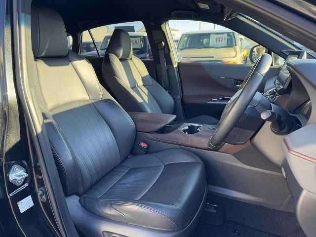 TOYOTA HARRIER HYBRID 2020