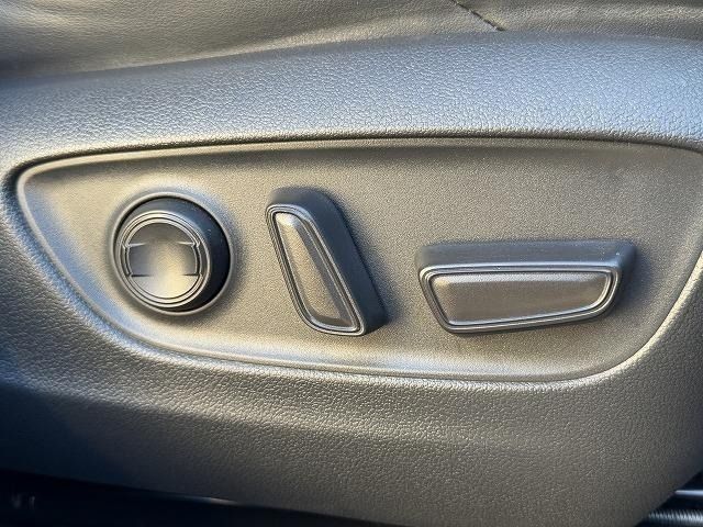 TOYOTA HARRIER HYBRID 2020