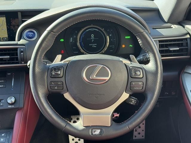 TOYOTA LEXUS RC300h 2015
