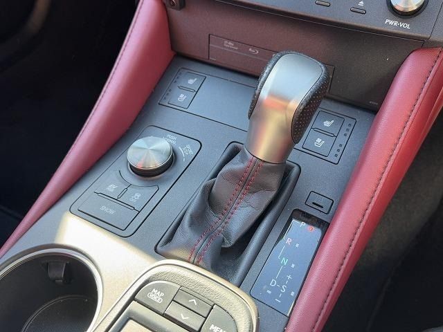 TOYOTA LEXUS RC300h 2015