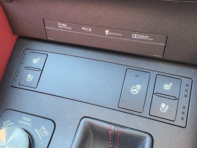 TOYOTA LEXUS RC300h 2015