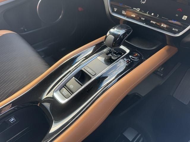 HONDA VEZEL HYBRID 2018