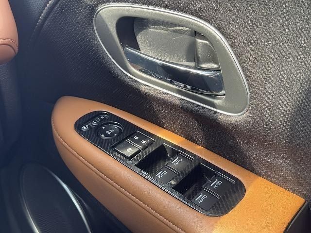 HONDA VEZEL HYBRID 2018