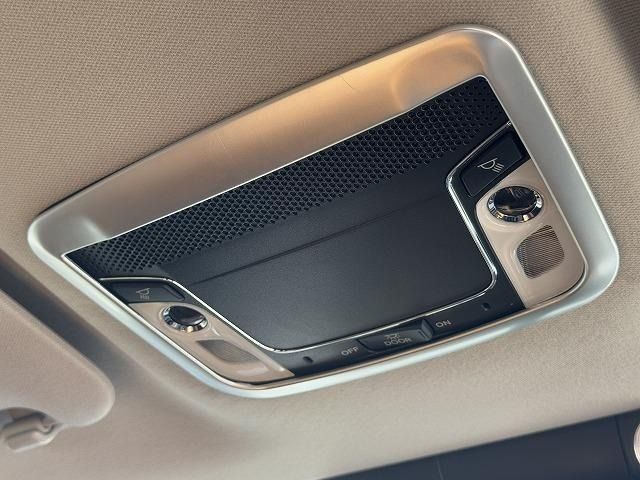 HONDA VEZEL HYBRID 2018