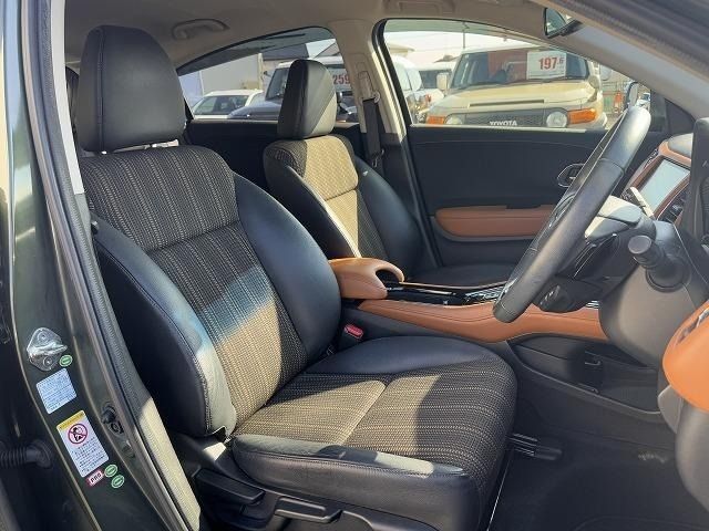 HONDA VEZEL HYBRID 2014