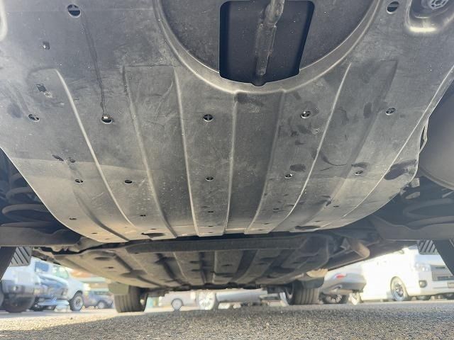 HONDA VEZEL HYBRID 2014