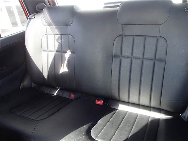 DAIHATSU MIRA GINO 2003