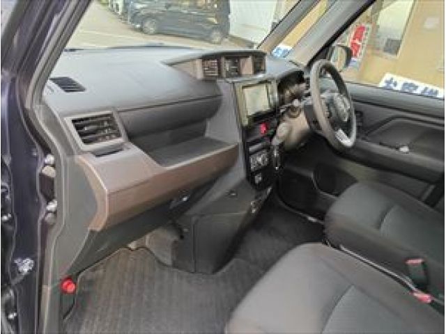 TOYOTA ROOMY 4WD 2024