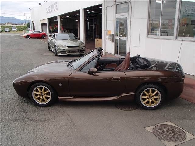 MAZDA ROADSTER 2002