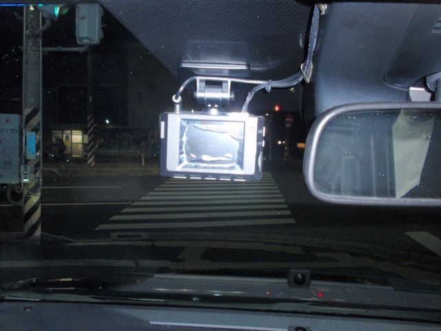 TOYOTA VOXY HYBRID 2023