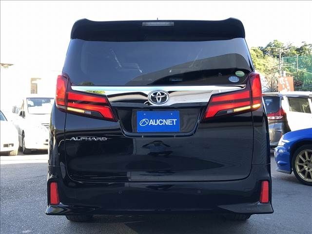 TOYOTA ALPHARD 2020