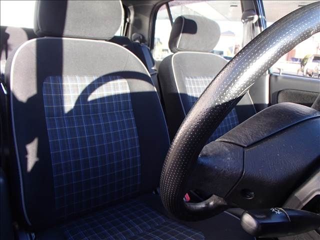 DAIHATSU MIRA GINO 2002