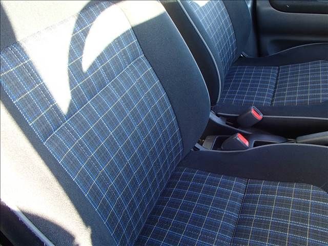 DAIHATSU MIRA GINO 2002