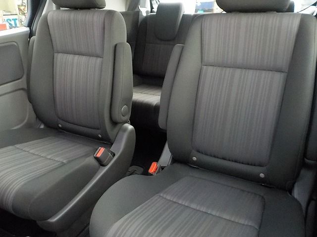 HONDA FREED HYBRID 2018