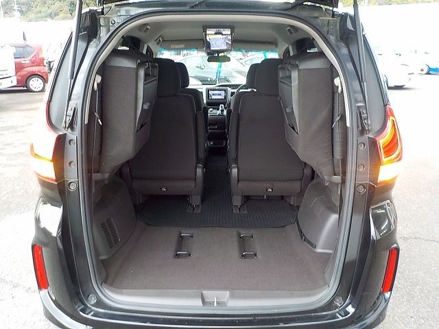 HONDA FREED HYBRID 2018