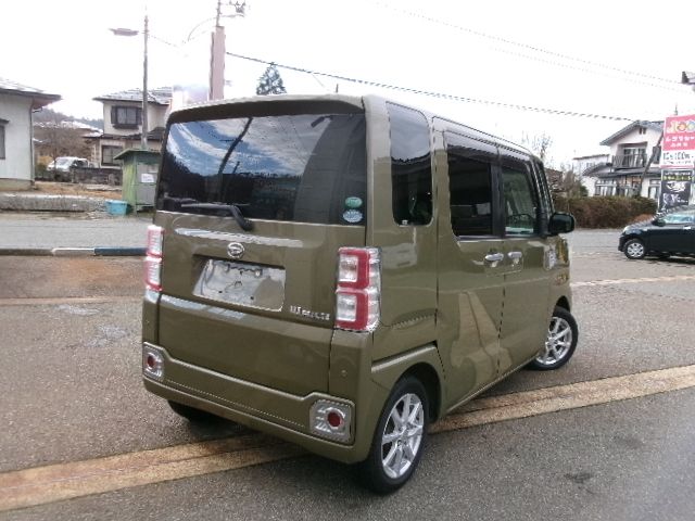 DAIHATSU WAKE 4WD 2016