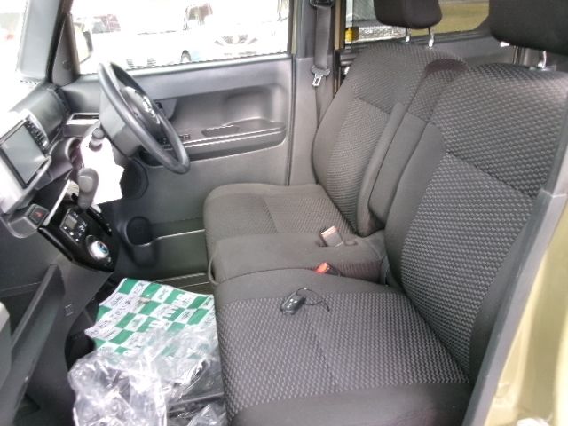 DAIHATSU WAKE 4WD 2016