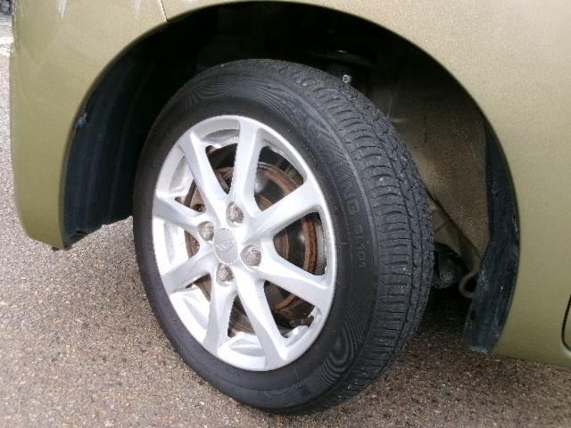 DAIHATSU WAKE 4WD 2016