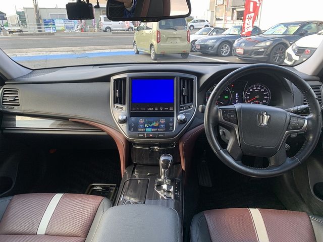 TOYOTA CROWN sedan hybrid 2015