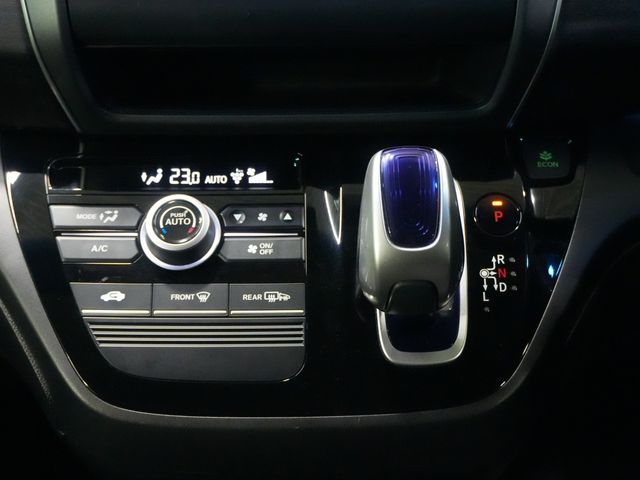 HONDA FREED plus HYBRID 2017