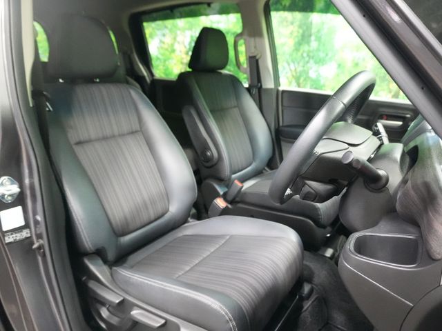 HONDA FREED plus HYBRID 2017