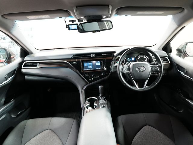 TOYOTA CAMRY HYBRID 2017