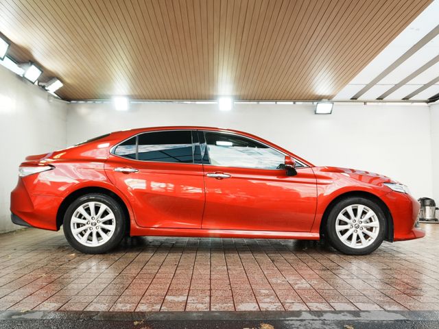 TOYOTA CAMRY HYBRID 2017