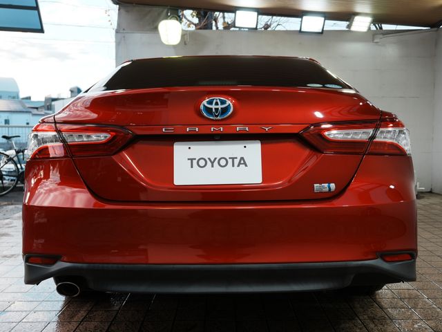 TOYOTA CAMRY HYBRID 2017