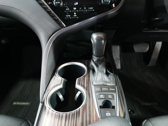 TOYOTA CAMRY HYBRID 2017