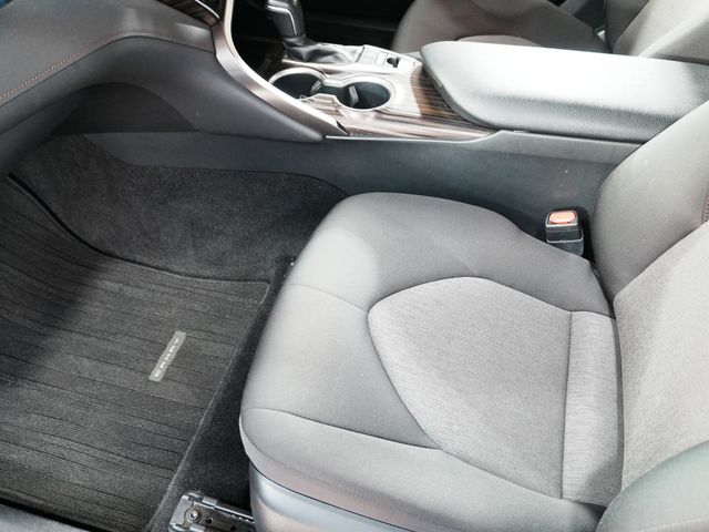 TOYOTA CAMRY HYBRID 2017