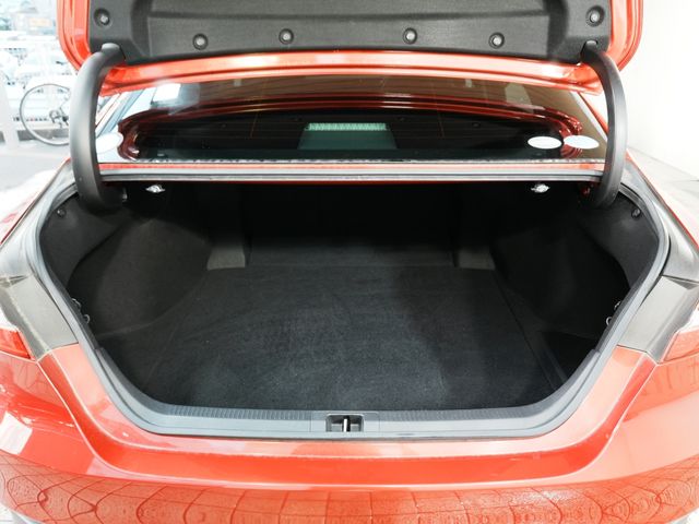 TOYOTA CAMRY HYBRID 2017