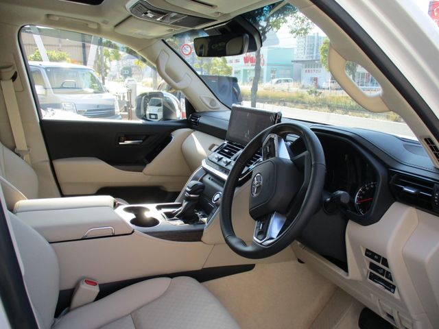 TOYOTA LANDCRUISER wagon 2024