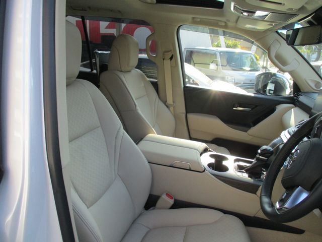 TOYOTA LANDCRUISER wagon 2024