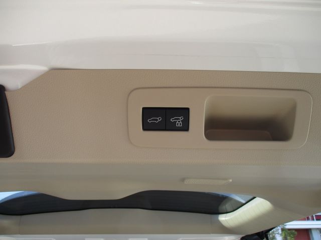 TOYOTA LANDCRUISER wagon 2024