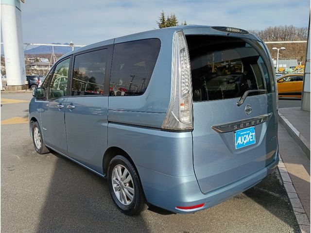 NISSAN SERENA  S-HYBRID 2013