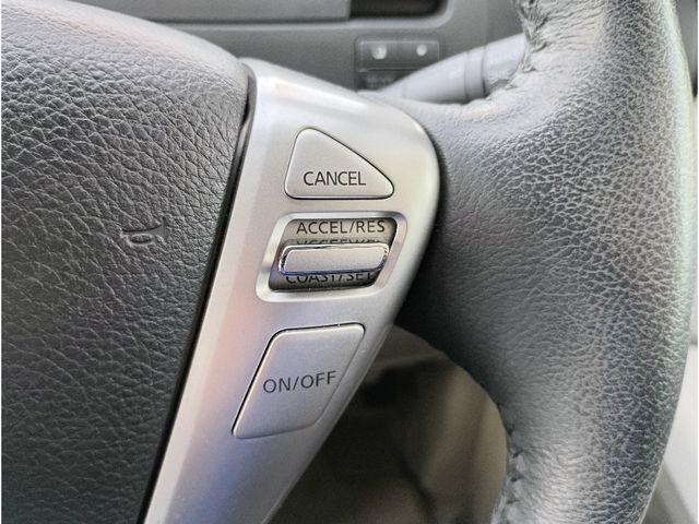 NISSAN SERENA  S-HYBRID 2013